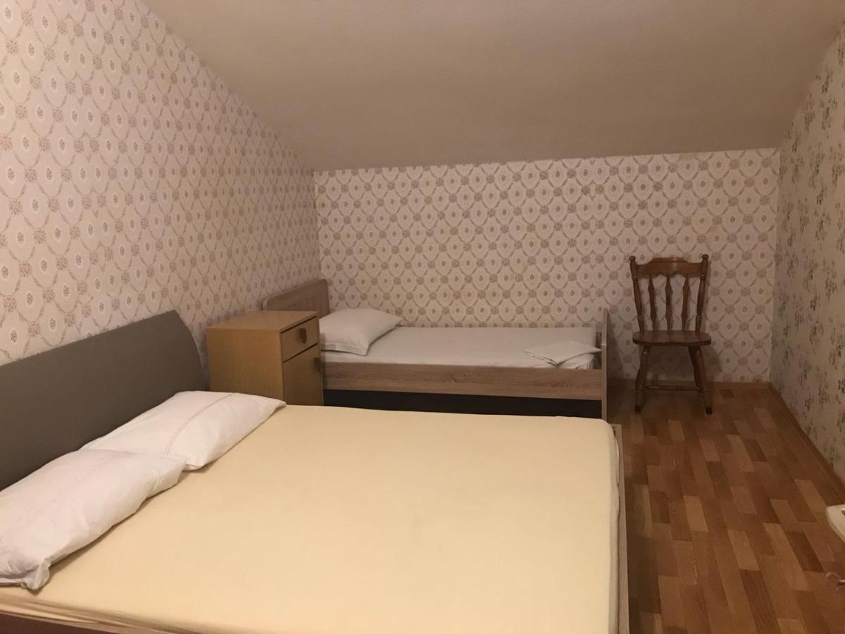 Big 4-Bedroom Apartment Perica, Подстрана Экстерьер фото