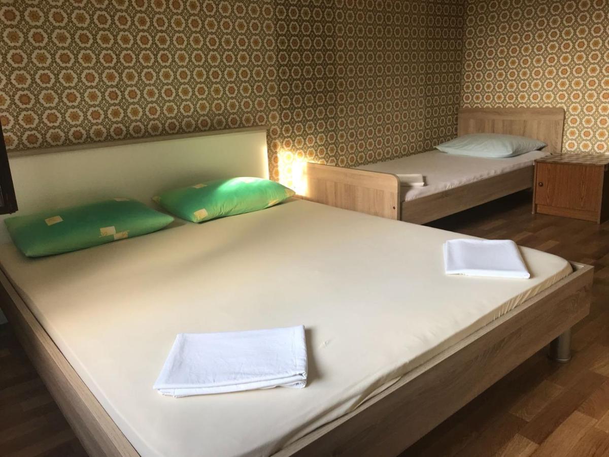 Big 4-Bedroom Apartment Perica, Подстрана Экстерьер фото